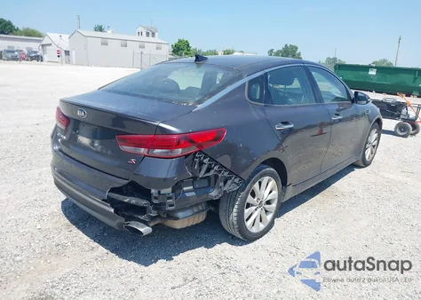 2018 Kia Optima S z USA, uszkodzony, nr VIN 5XXGT4L36JG227342
